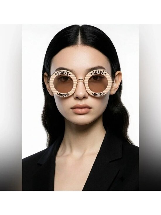 New Authentic Gucci Striped Beige Sunglasses GG0113s 009